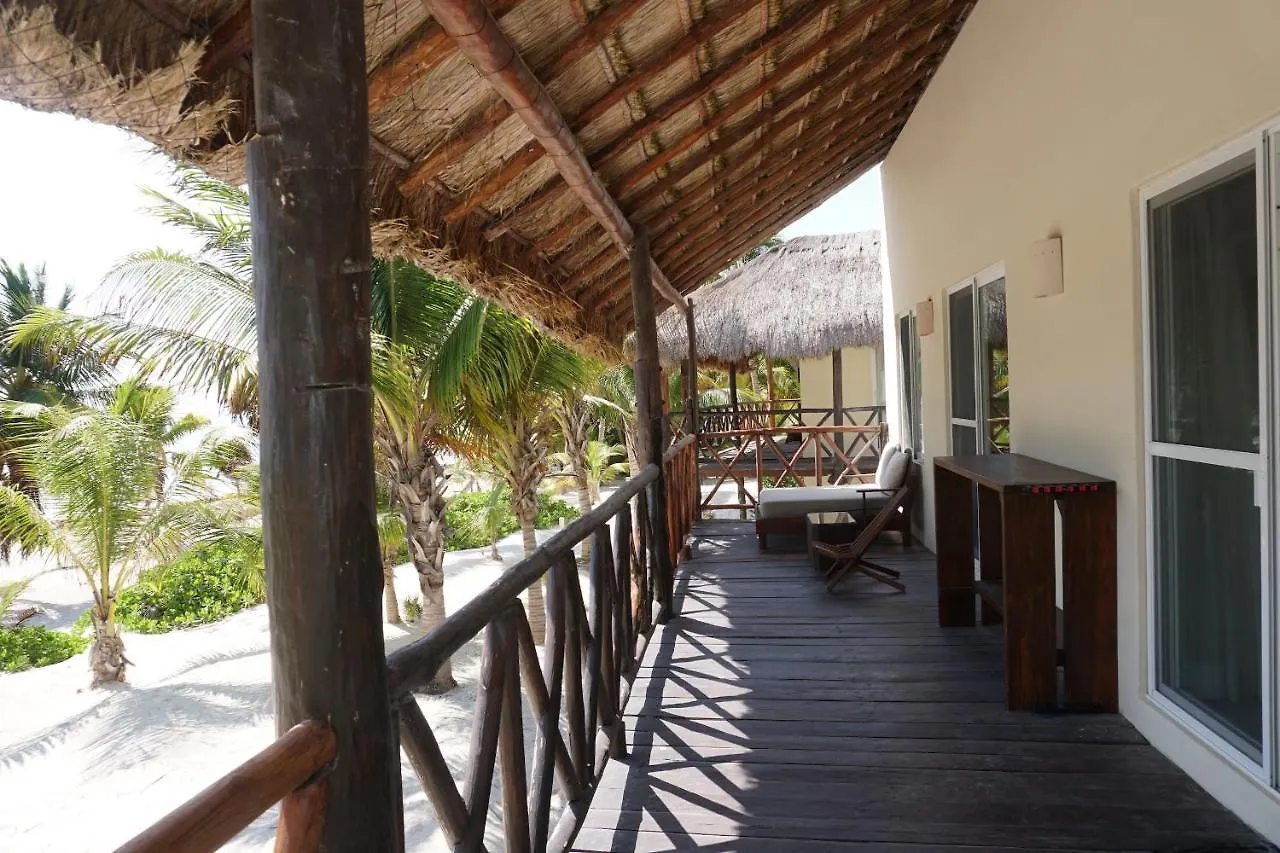 Grand Slam Fishing Lodge Tulum 푼타 알렌 호텔